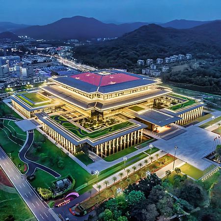 Henghe Selected S Design Hotel - Flagship Store Of Guangzhou Baiyun Railway Station International Convention Center--Reputation Preferred Exteriör bild