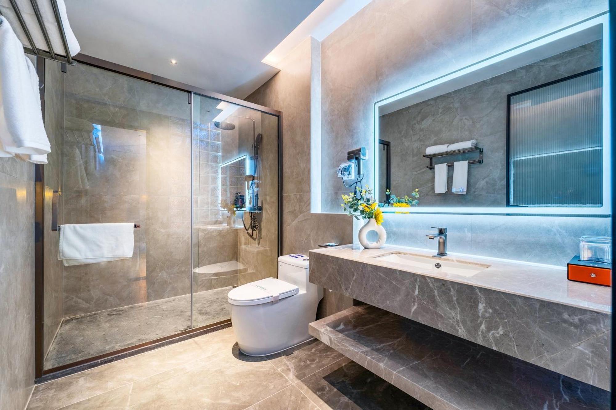 Henghe Selected S Design Hotel - Flagship Store Of Guangzhou Baiyun Railway Station International Convention Center--Reputation Preferred Exteriör bild